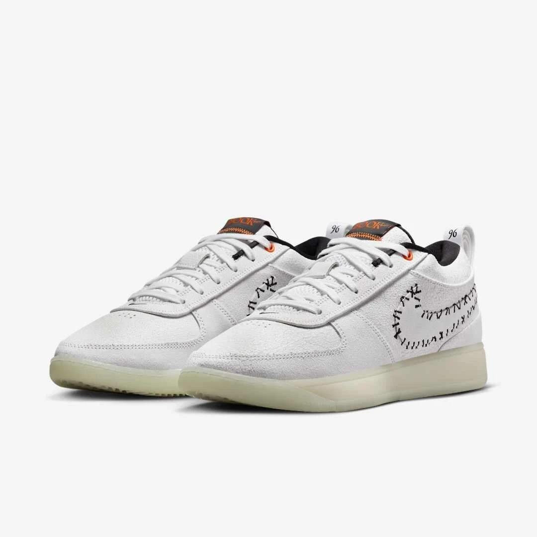 Nike Book 1 The Nightmare Before Christmas