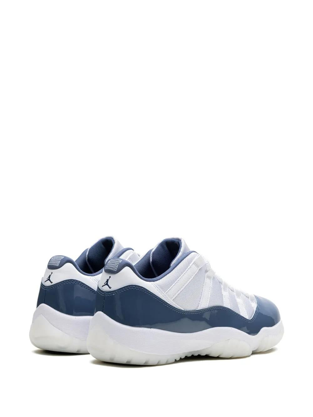 Jordan 11 Retro Low Diffused Blue