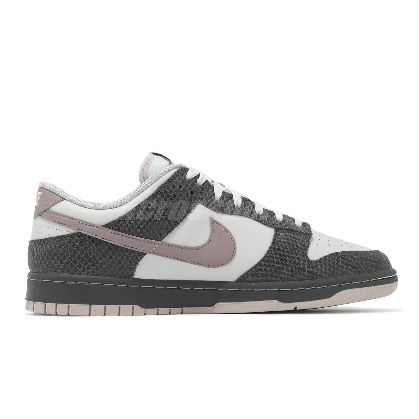 Nike Dunk Low SE Medium Ash Violet Snakeskin