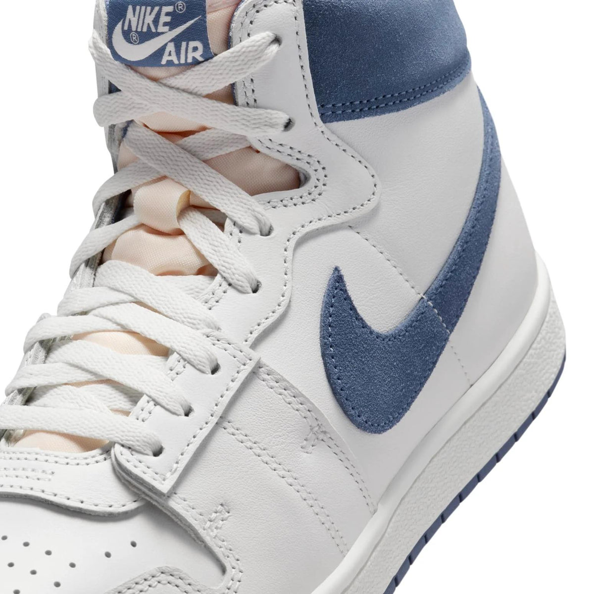 Nike Jordan Air Ship PE SP
Diffused Blue