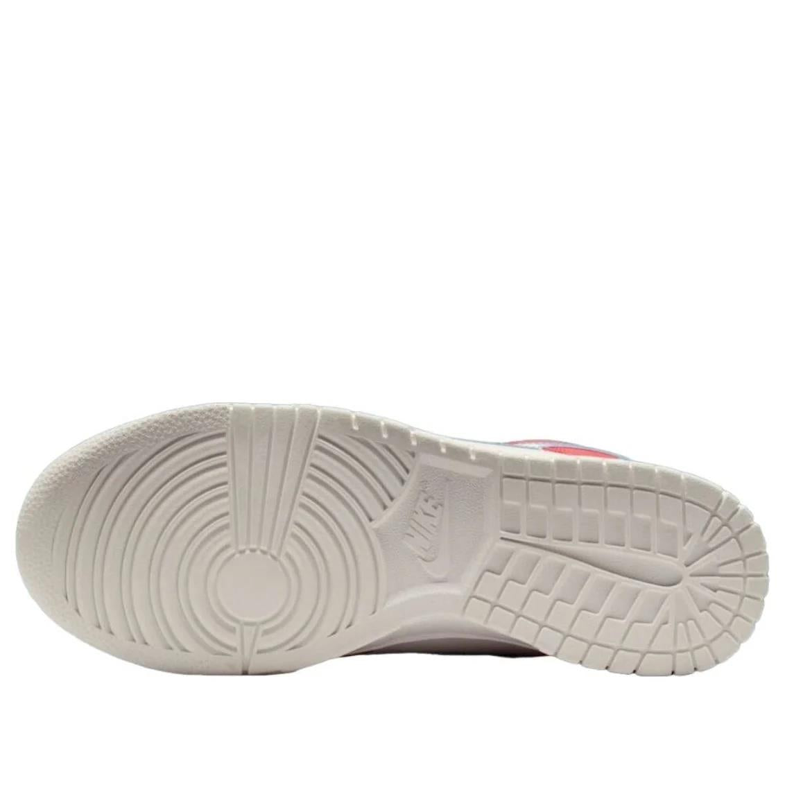 Nike Dunk Low
WNBA 30th Anniversary (Women's)