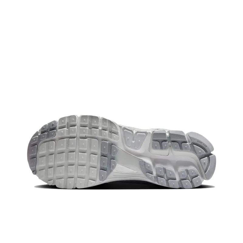 Nike Zoom Vomero 5 Pure Platinum Platinum Tint Wolf Grey Summit White (Women's)