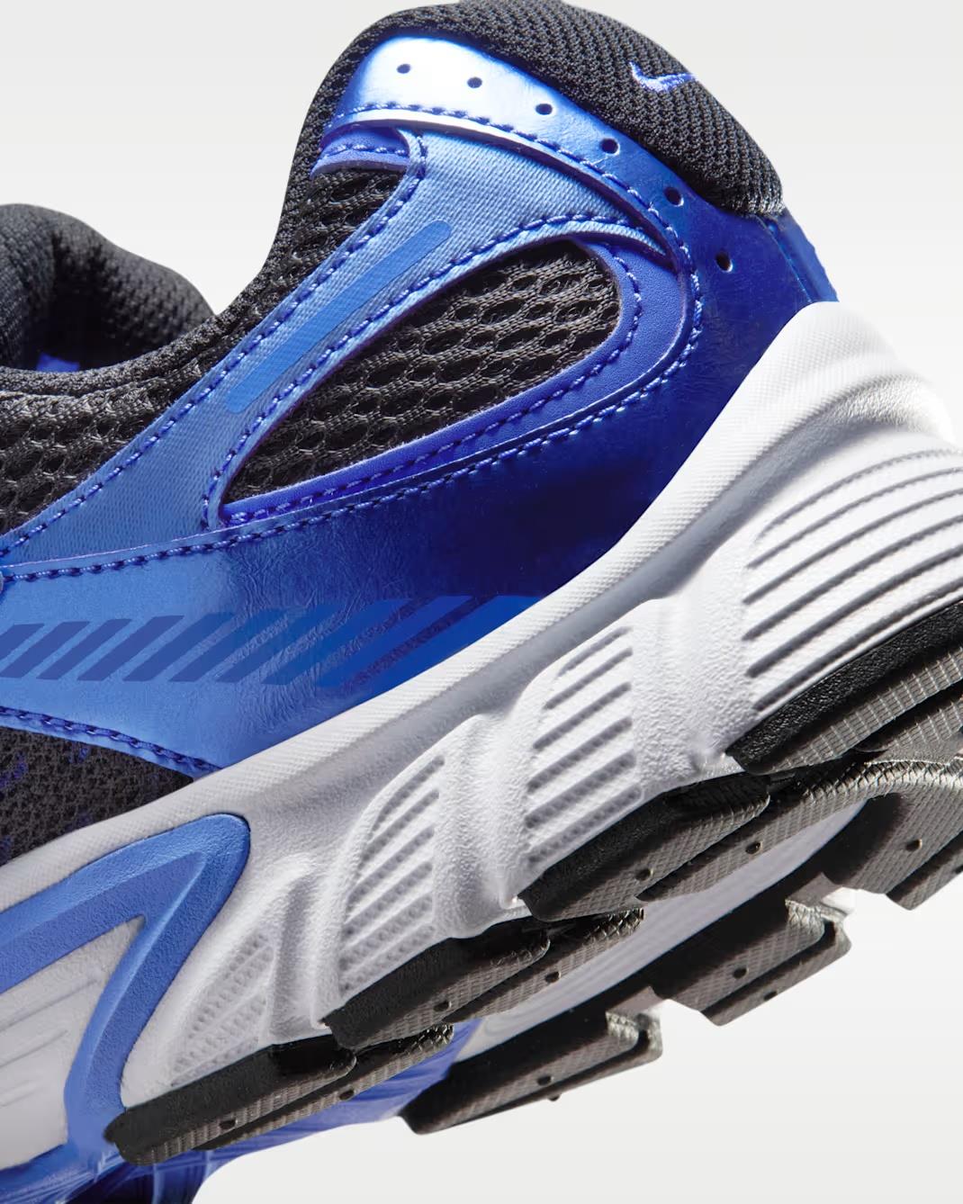 Nike V5 RNR
Black Sapphire (Women's)