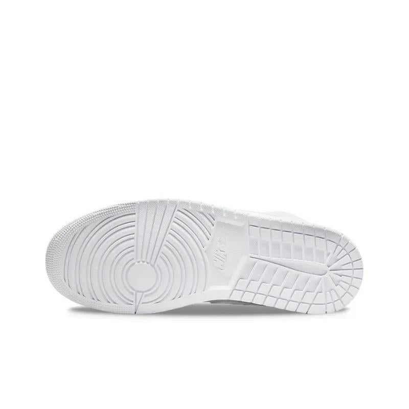 Jordan 1 Mid
Triple White