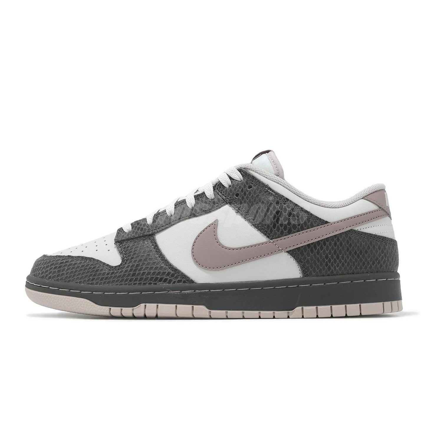 Nike Dunk Low SE Medium Ash Violet Snakeskin