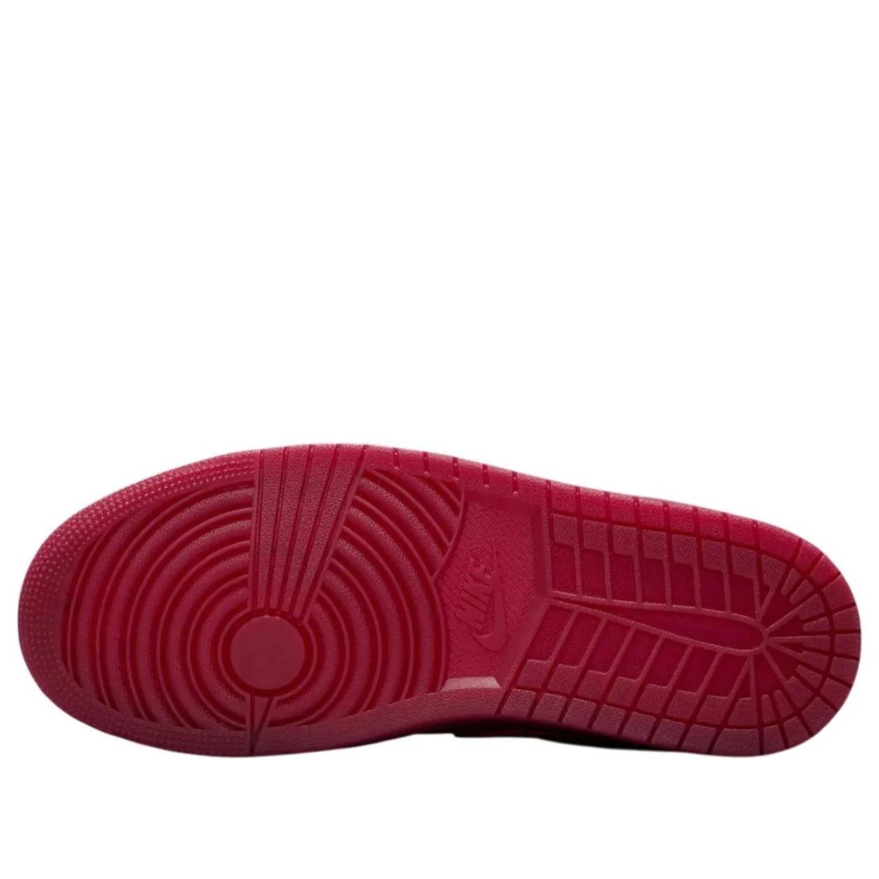Jordan 1 Low SE Valentine's Day (2026) (Women's) IB7012-600