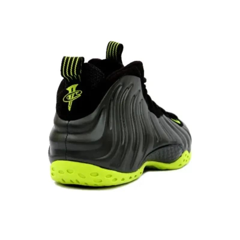 Nike Air Foamposite One Black Volt