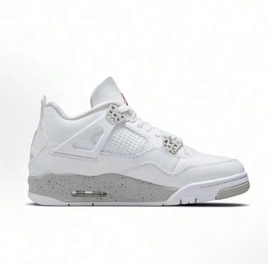 Jordan 4 Retro White Oreo (2021)