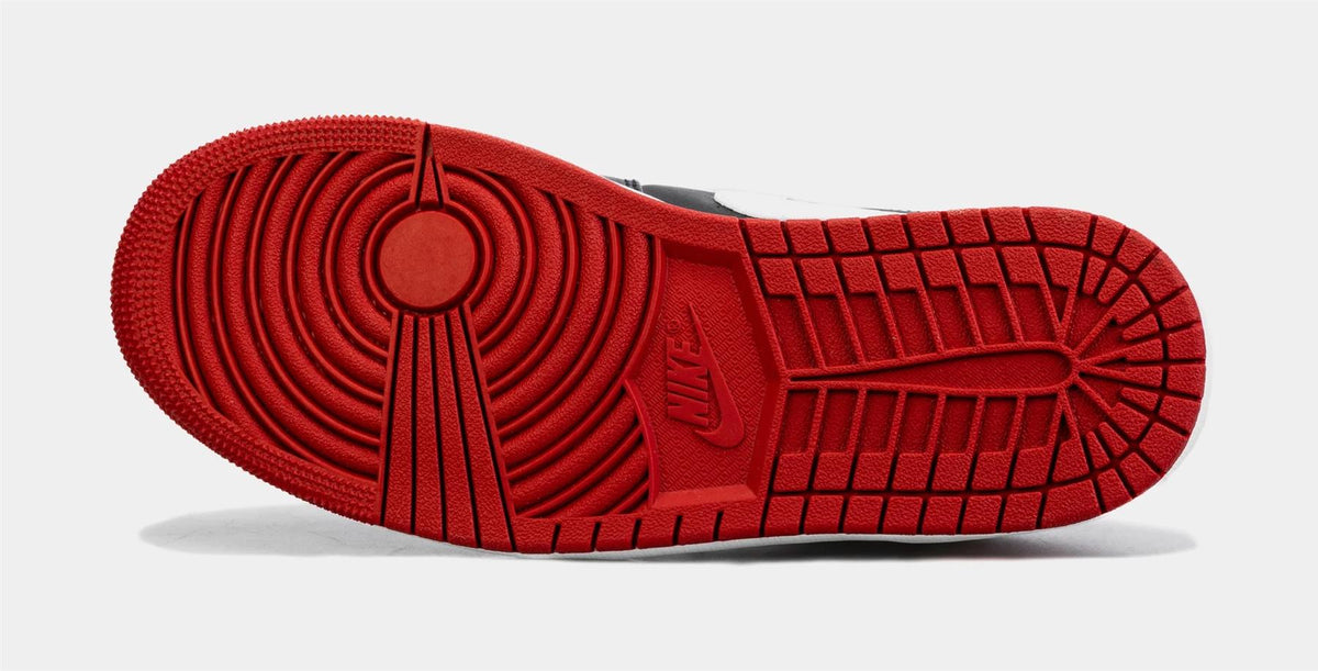 Jordan 1 Low Alternate Bred Toe