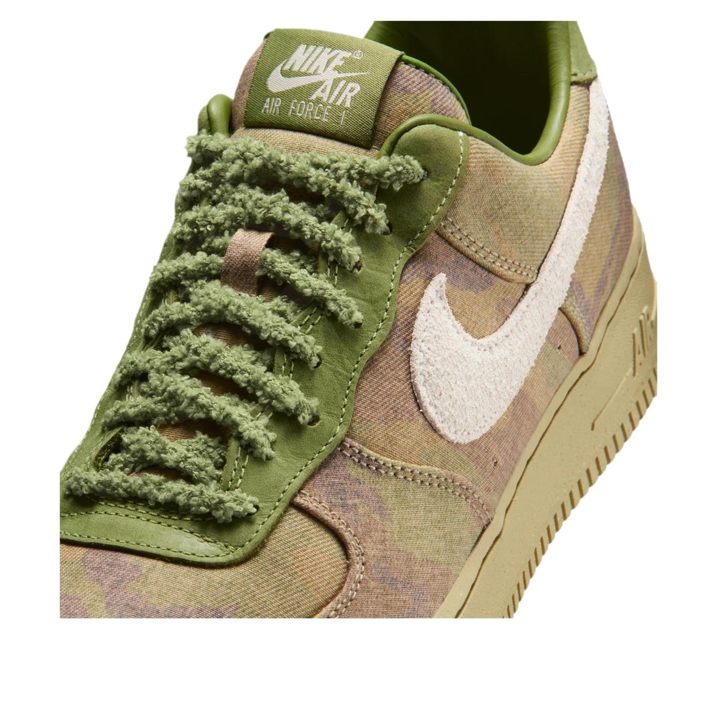 Nike Air Force 1 Low
Wheatgrass Camo