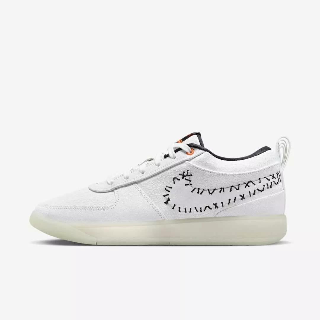 Nike Book 1 The Nightmare Before Christmas