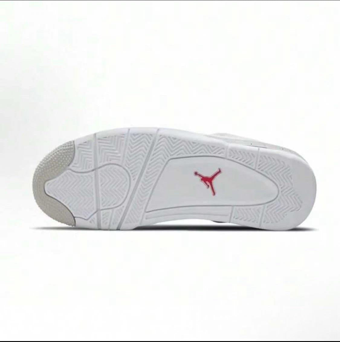 Jordan 4 Retro White Oreo (2021)