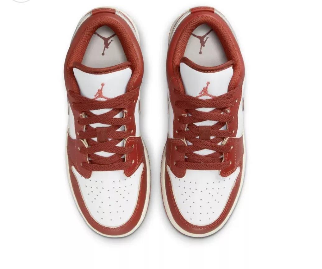 Jordan 1 Low SE Dune Red (GS)