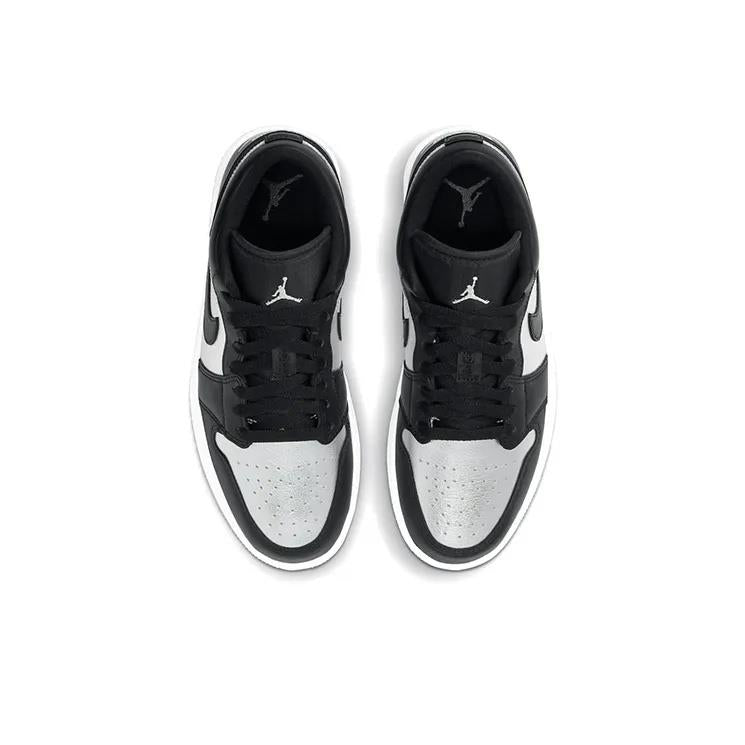 Jordan 1 Low SE
Black Metallic Silver (Women's)