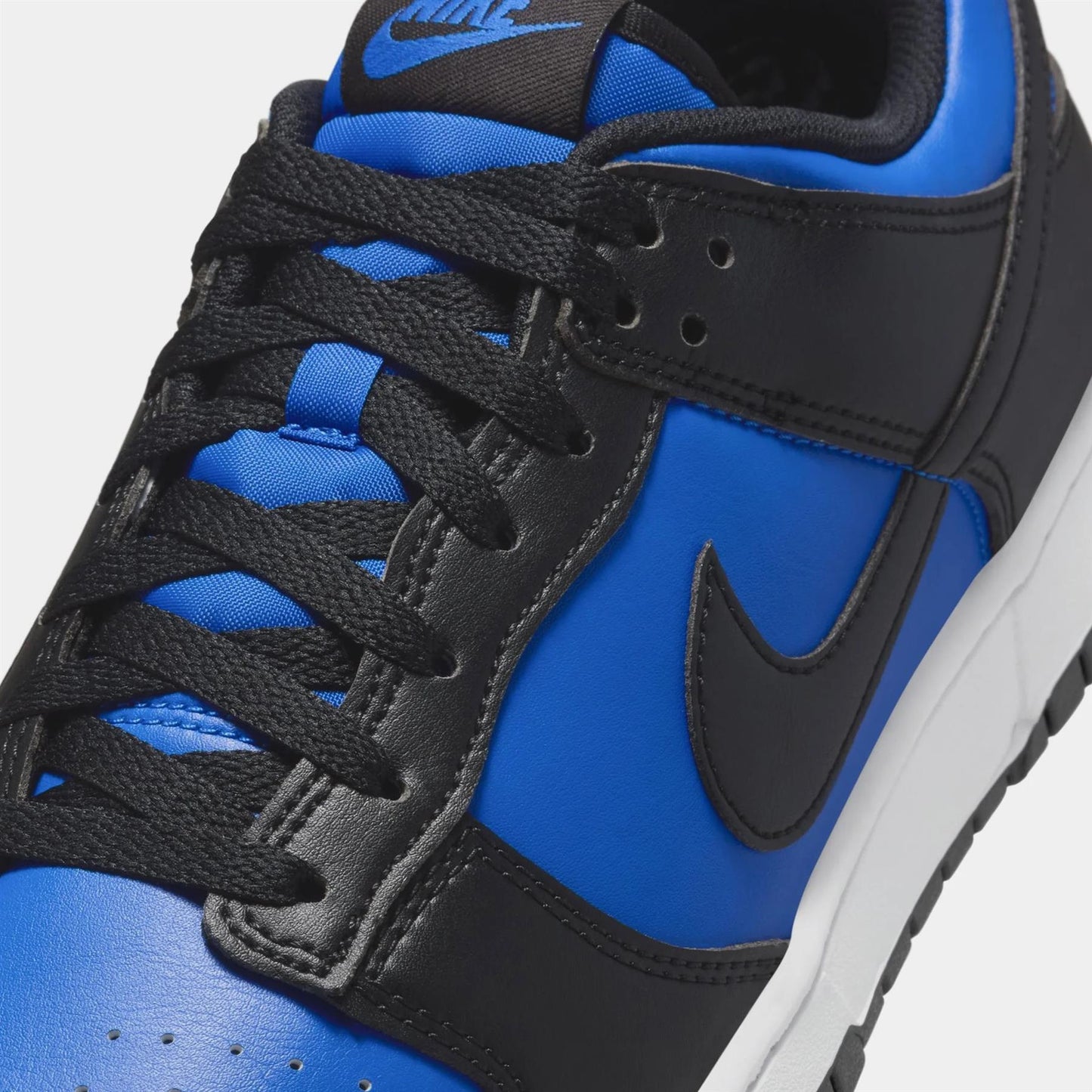 Nike Dunk Low Hyper Royal