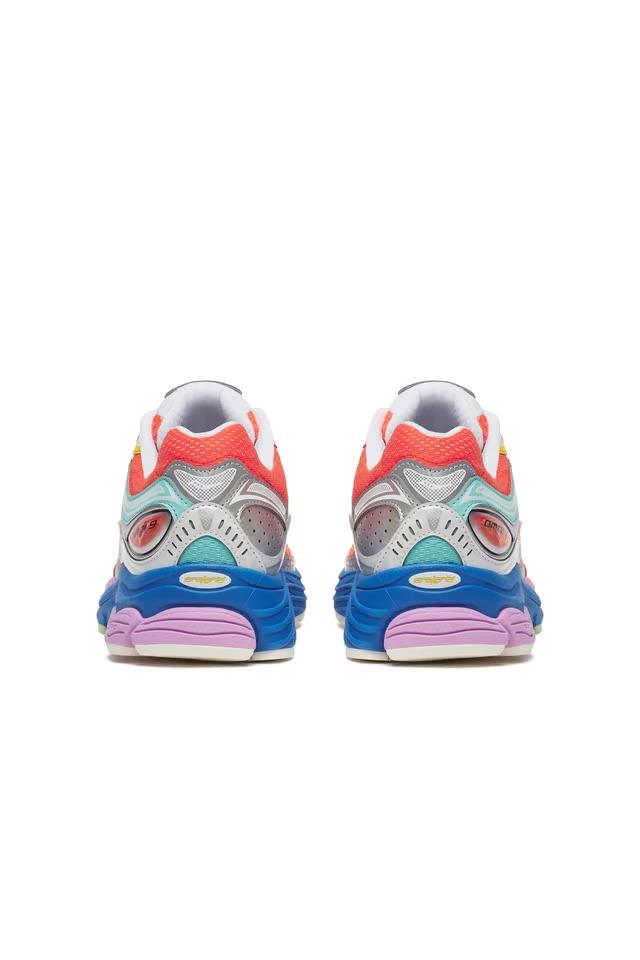 Saucony ProGrid Omni 9 
Orange Multi