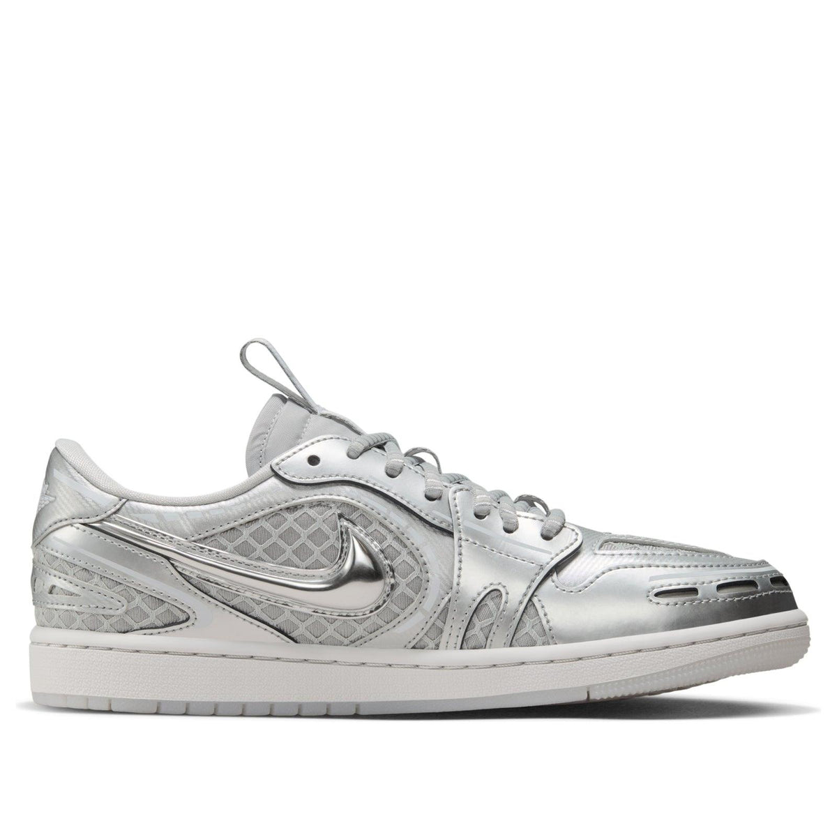 Jordan 1 Low Method of Make V3 
Metallic Silver (Women's)