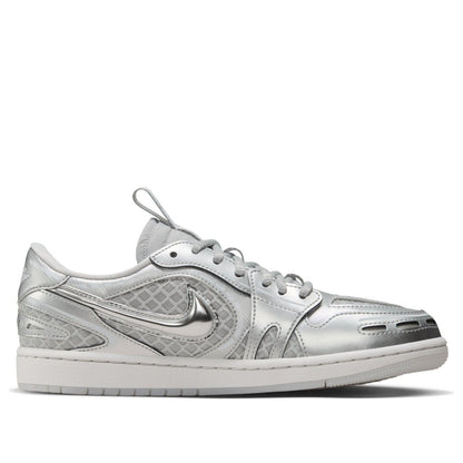 Jordan 1 Low Method of Make V3 
Metallic Silver (Women's)