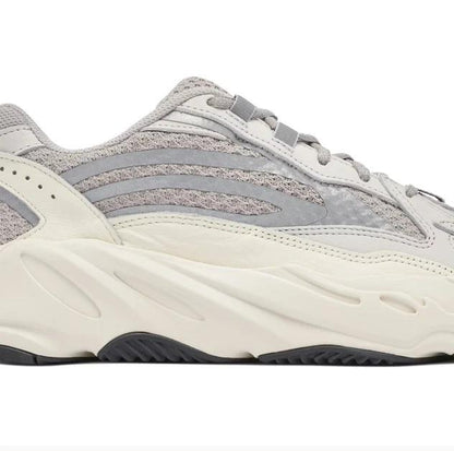 adidas Yeezy Boost 700 V2 
Static