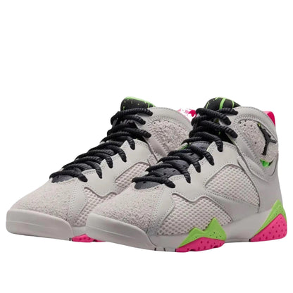 Jordan 7 Retro 
Tennis Day