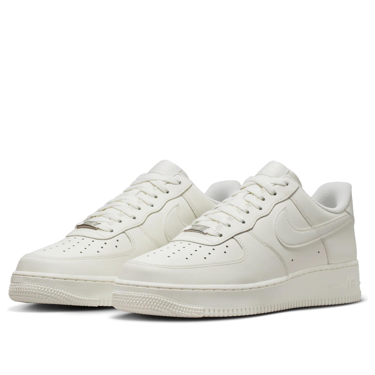 Nike Air Force 1 Low '07 
Sail