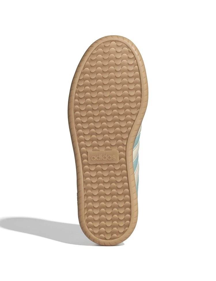 adidas Barreda 
Semi Flash Aqua Wonder White Gum (Women's)