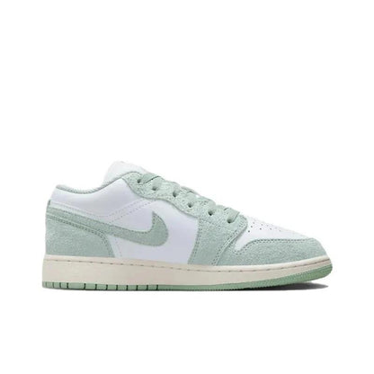 Jordan 1 Low SE White Seafoam (GS) FN9137-131