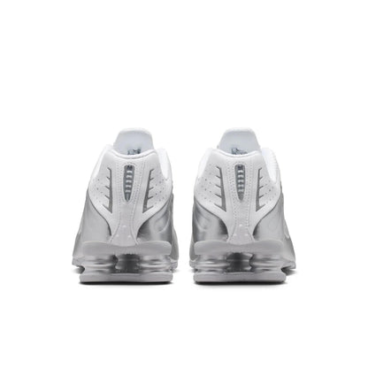 Nike Shox R4 Outdoor Shoes Men's Low Top White