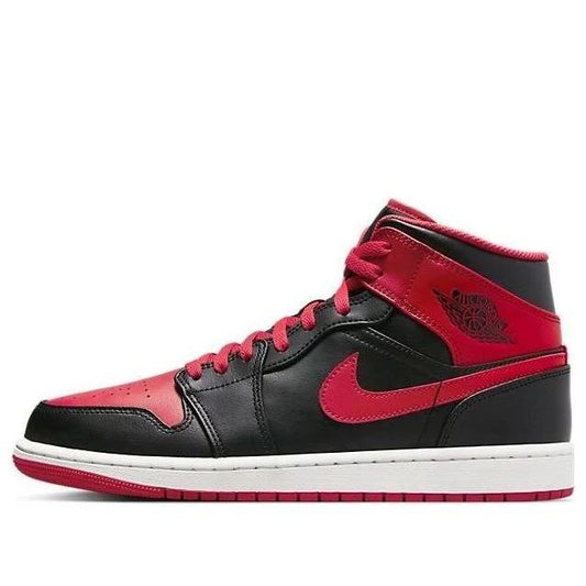 Jordan 1 Mid 
Alternate Bred (2022)