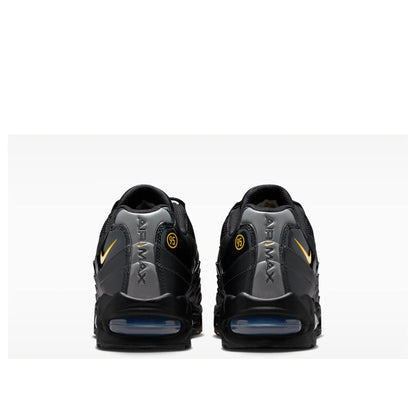 Nike Air Max 95 SE 
Big Bubble Total 90 Black