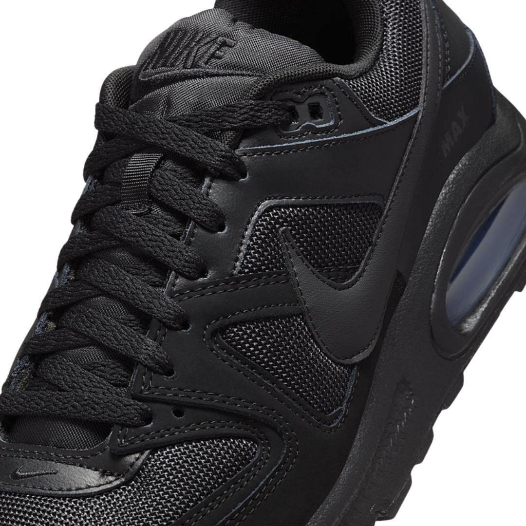 Nike Air Max Command 
Triple Black