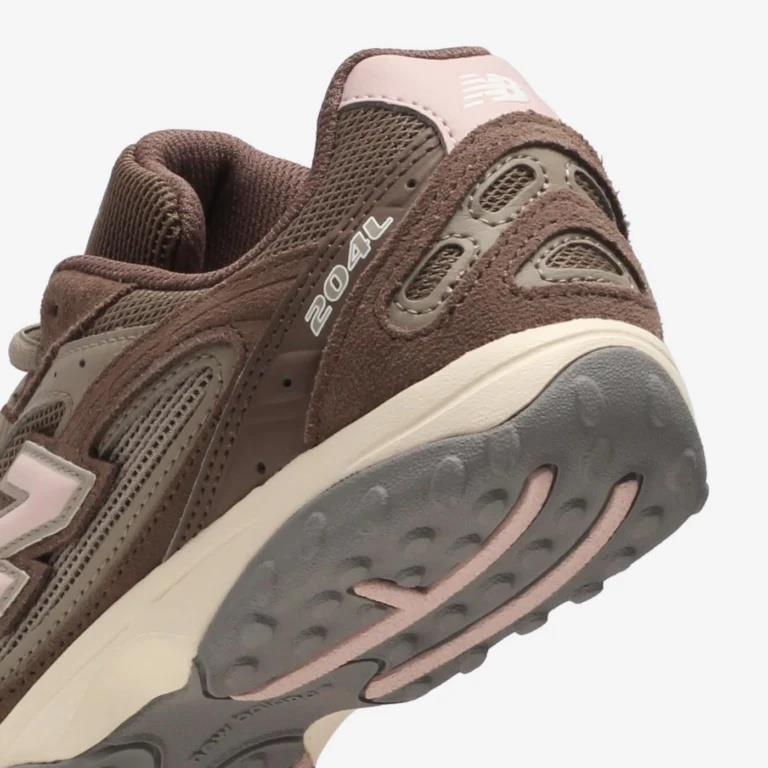 New Balance 204L 
Cortado