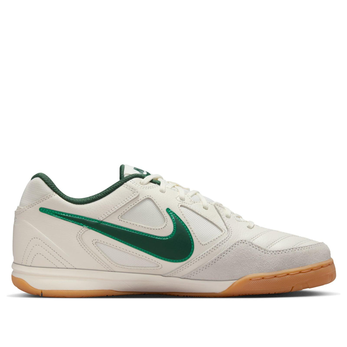 Nike Gato 
Sail Stadium Green Fir
