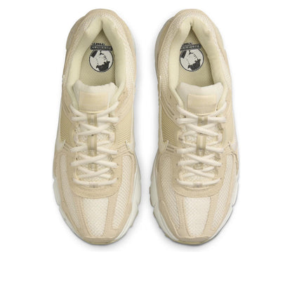 Nike Zoom Vomero 5 
Beach Light Khaki (Women's)