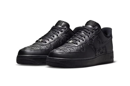 Nike Air Force 1 Low LV8 
Triple Black Stars