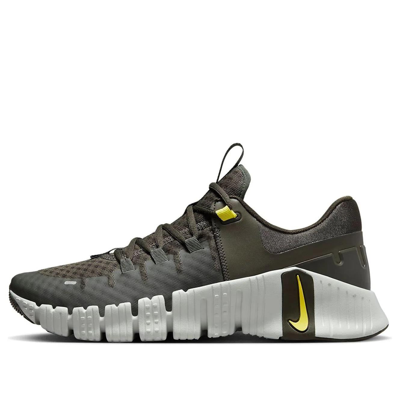Nike Free Metcon 5 Sequoia High Voltage