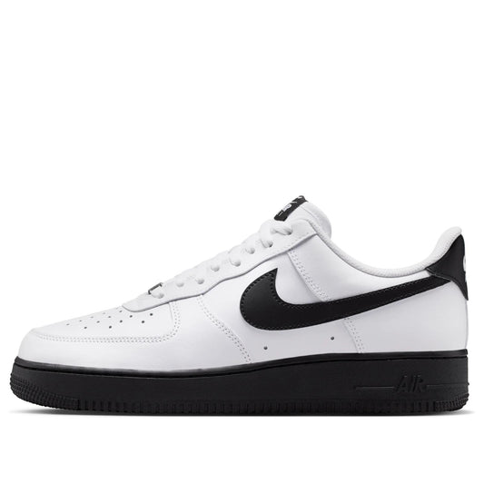 Nike Air Force 1 Low '07 
White Black (2026)