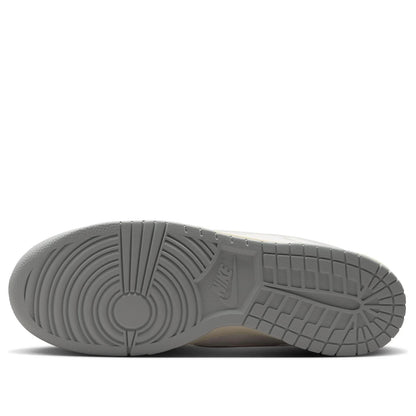 Nike Dunk Low Retro PRM 
Sail/Light Bone-Coconut Milk