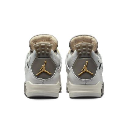 Jordan 4 Retro SE 
Craft Photon Dust
