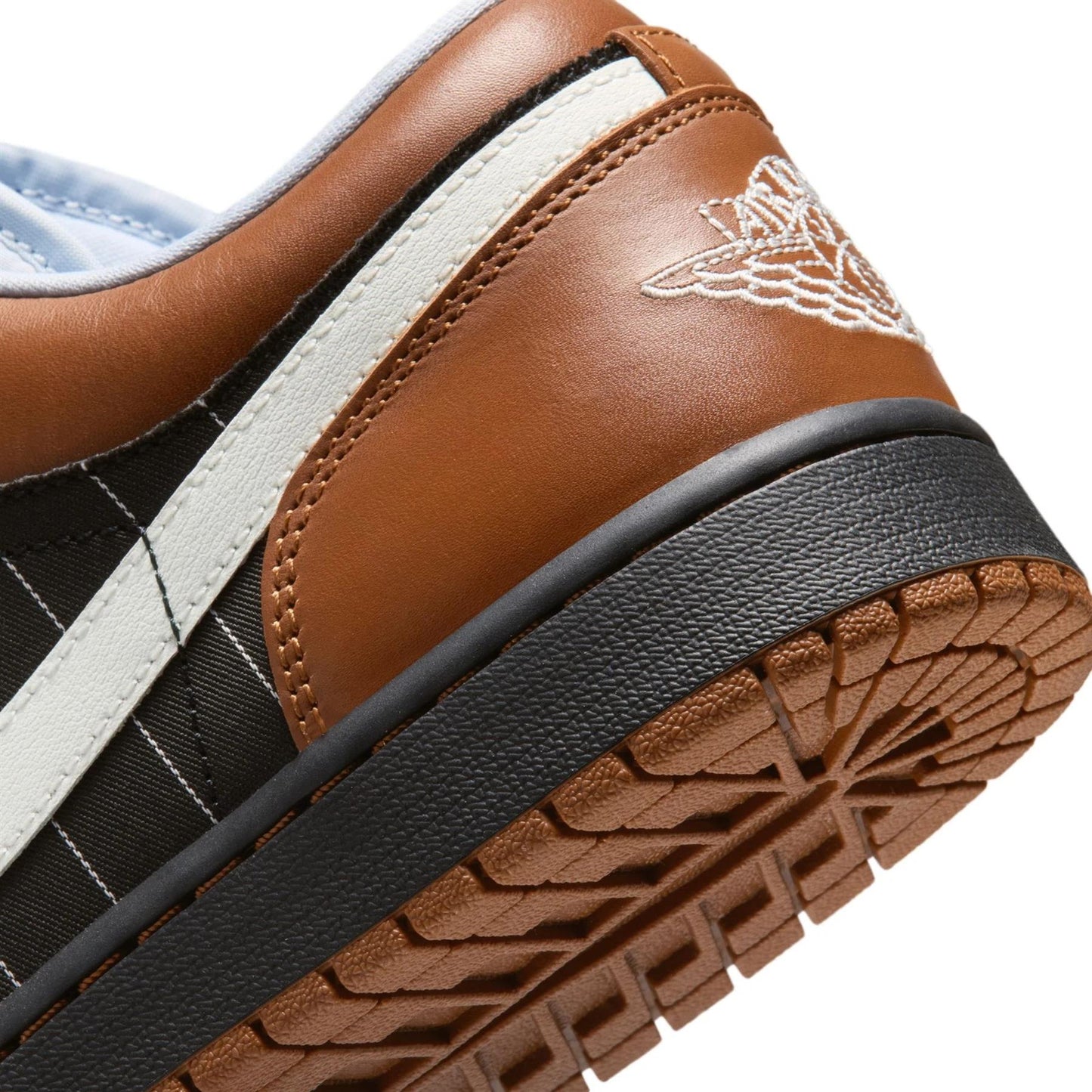 Jordan 1 Low SE Black Sail Light British Tan Men's IR7560-010