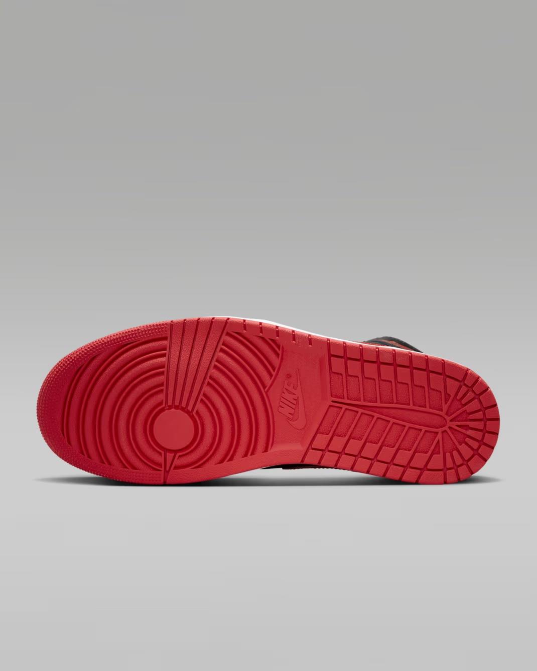 Air Jordan 1 Mid Black University Red