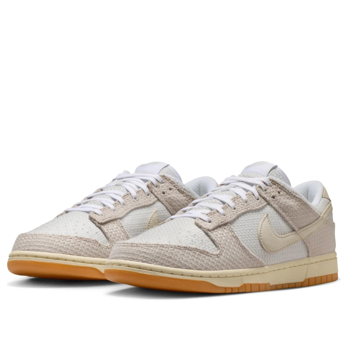 Nike Dunk Low Retro SE 
Moon Particle Photon Dust