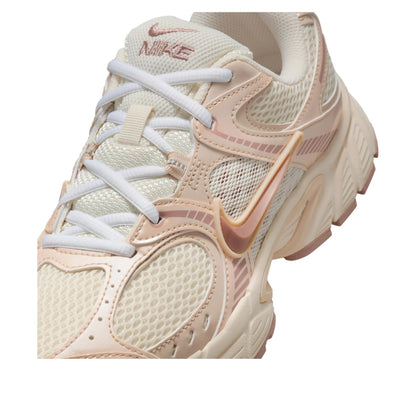 Nike V5 RNR 
Soft Pearl (Women's)