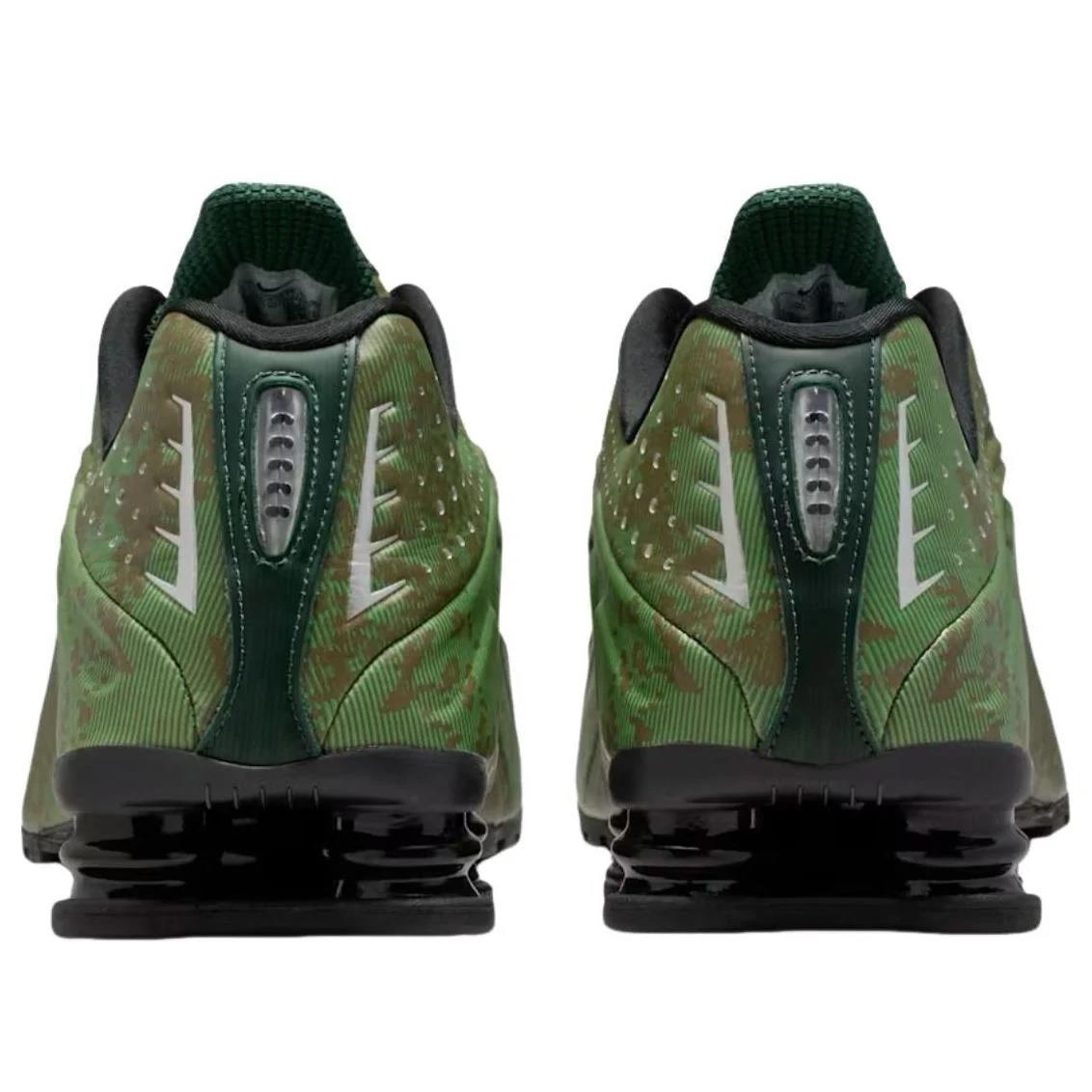 Nike-Shox R4 'Noble Green Team Kelly Green'