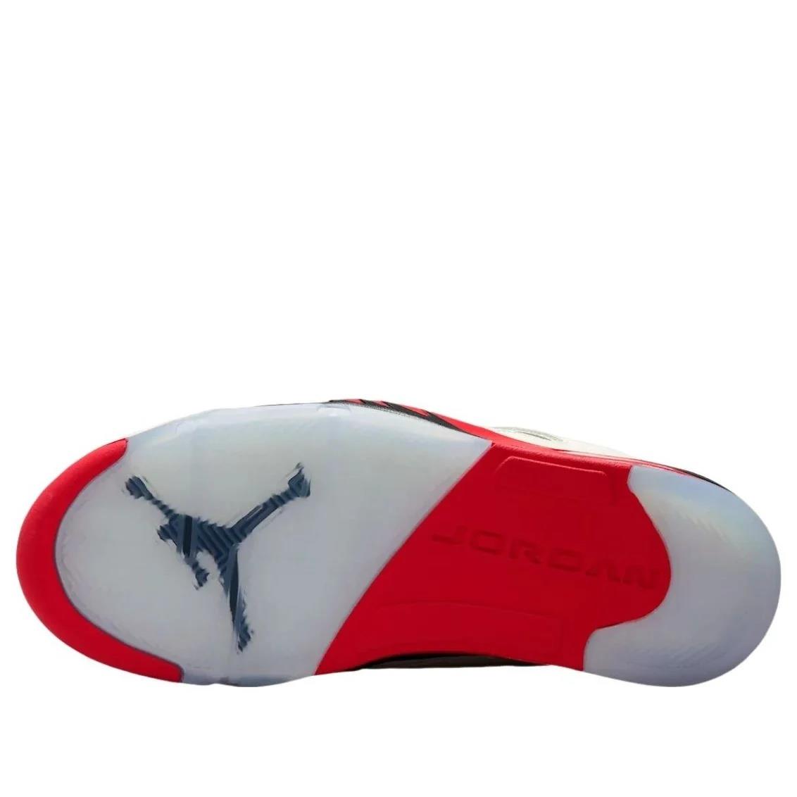 Jordan Sixty Plus Low 
Fire Red