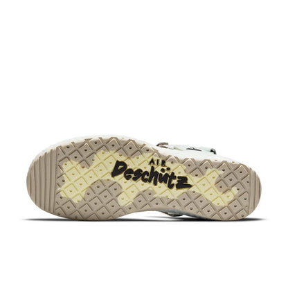 Nike ACG Air Deschutz Cream II Black