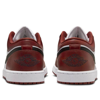 Jordan 1 Low SE Dark Pony