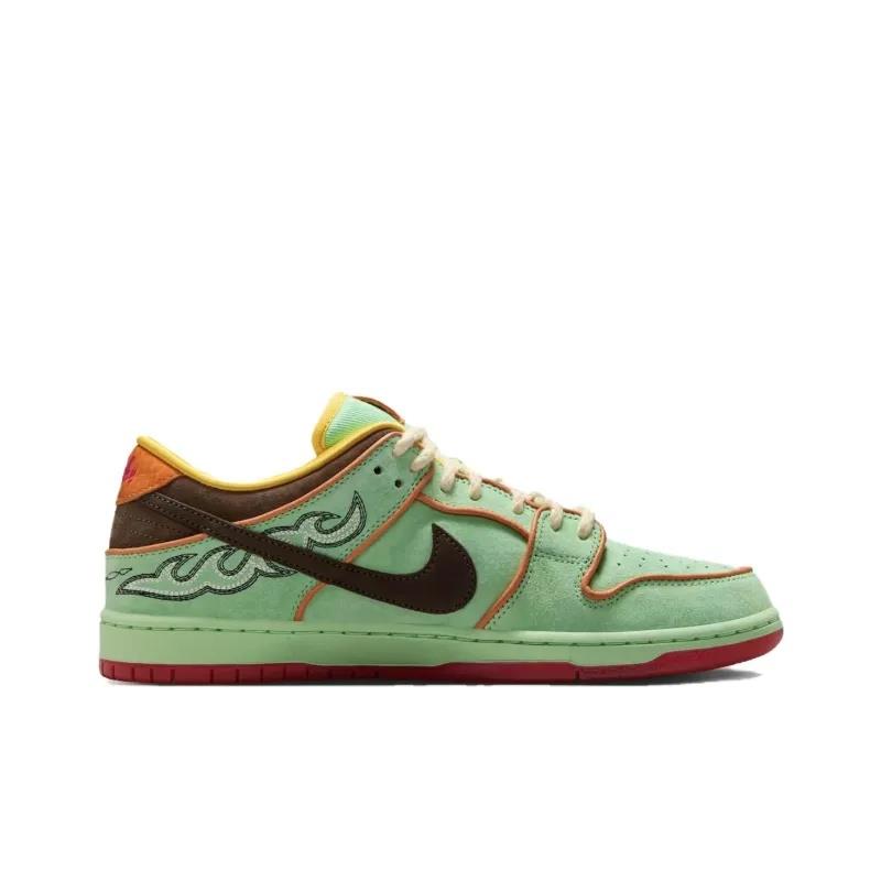 Nike SB Dunk Low Rodeo Tourmaline