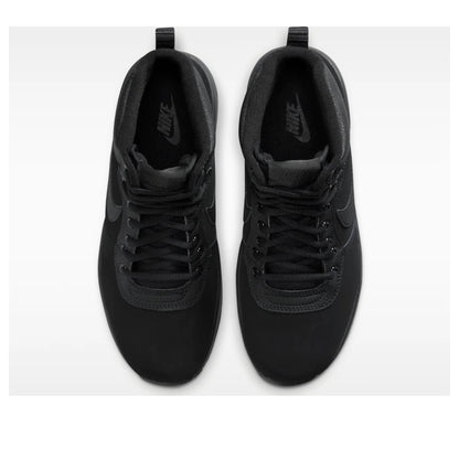 Nike ManoadomeTriple Black