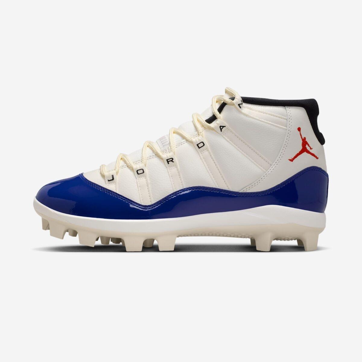 Jordan 11 Mid MCS Cleat 
Rare Air